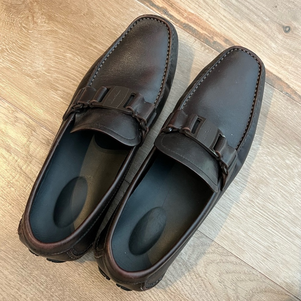 Salvatore Ferragamo loafers 👞 sz 8